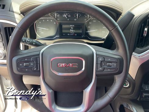 Used 2021 GMC Sierra 1500 SLT w/ SLT Premium Package AWD/4WD image 7