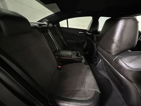 Used 2022 Dodge Charger Scat Pack w/ Daytona Edition Group RWD image 17