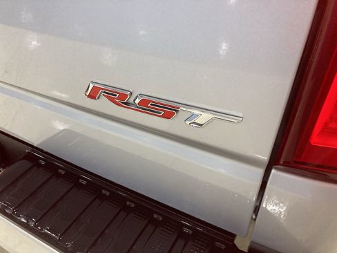 Used 2021 Chevrolet Silverado 1500 RST w/ Z71 Off-Road Package image 11