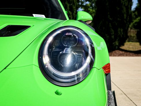 Used 2019 Porsche 911 GT3 RS RWD image 6