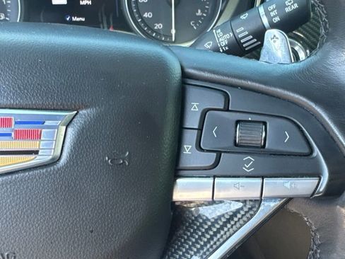 Used 2020 Cadillac XT6 Sport AWD/4WD image 23