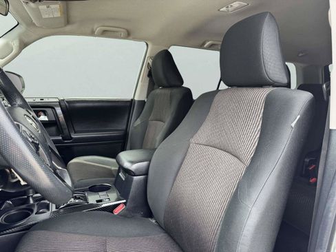 Used 2019 Toyota 4Runner TRD Off-Road AWD/4WD image 22