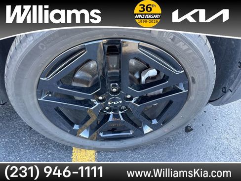 Used 2023 Kia Telluride EX X-Line AWD/4WD image 29
