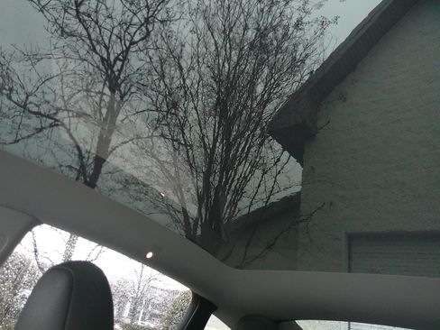 Used 2023 Tesla Model Y Long Range image 27