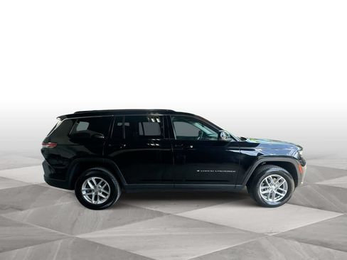 Used 2023 Jeep Grand Cherokee L Laredo AWD/4WD image 9