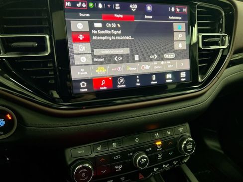 Used 2022 Dodge Durango Citadel image 13