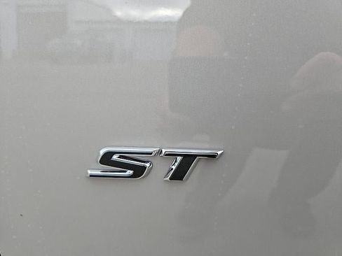 New 2026 Buick Enclave Sport Touring w/ Power Package image 24