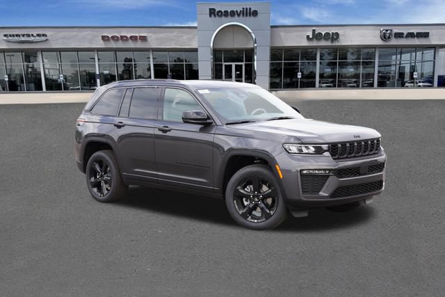 New 2026 Jeep Grand Cherokee Limited w/ Limited Altitude Package AWD/4WD image 1