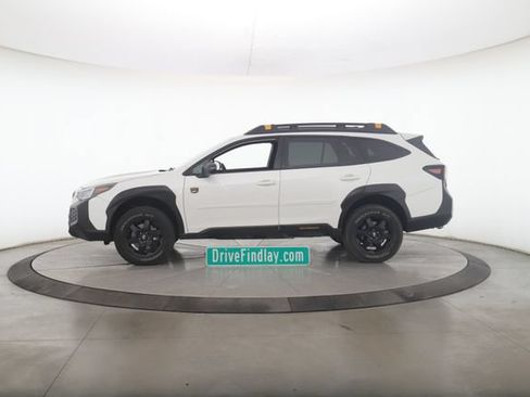 Used 2024 Subaru Outback Wilderness AWD/4WD image 9