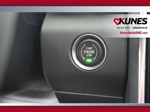 New 2025 GMC Acadia Elevation image 23