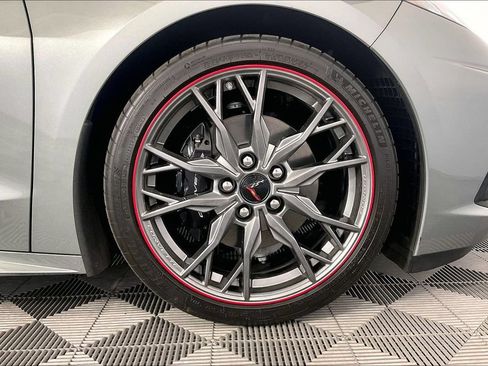 Used 2024 Chevrolet Corvette Stingray Coupe w/ 1LT RWD image 10