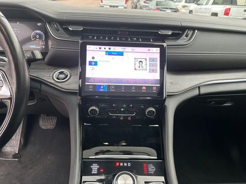 Used 2021 Jeep Grand Cherokee L Overland w/ Advanced Protech Group III image 16