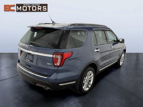 Used 2018 Ford Explorer Limited AWD/4WD image 6
