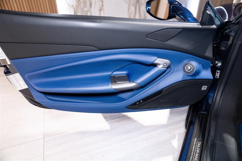 Used 2022 Ferrari F8 Tributo RWD image 27