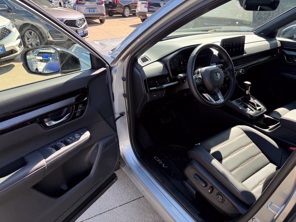 Certified 2026 Honda CR-V Sport Touring image 13