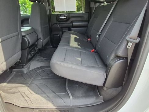 Used 2024 Chevrolet Silverado 2500 Custom w/ Custom Convenience Package AWD/4WD image 29
