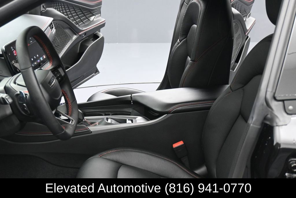 Used 2026 Dodge Charger R/T w/ Driver Convenience Group AWD/4WD image 18