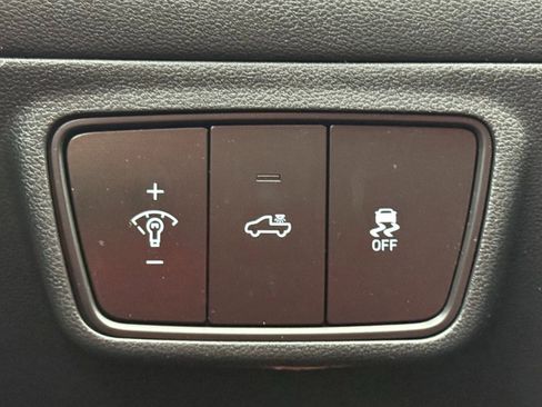 Used 2024 Hyundai Santa Cruz SE image 22