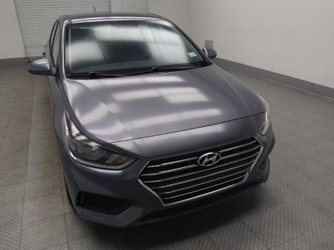 Used 2020 Hyundai Accent SE FWD image 14
