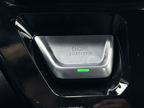 New 2026 GMC Sierra 2500 Denali w/ Denali Reserve Package image 18