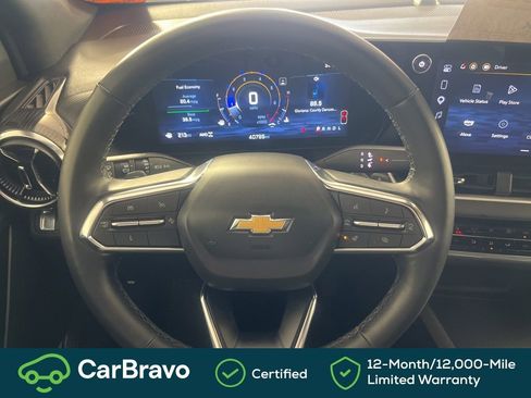 Certified 2025 Chevrolet Equinox LT w/ Convenience Package II image 29