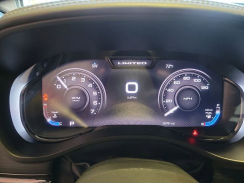 Used 2023 RAM 1500 Limited w/ Body Color Bumper Group AWD/4WD image 15