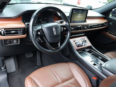 Used 2023 Lincoln Aviator Reserve w/ Elements Package Plus image 16