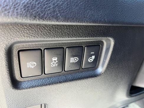 Used 2023 Lexus GX 460 Premium image 21