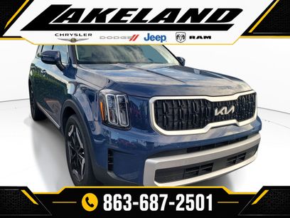 Used 2023 Kia Telluride EX w/ EX Captain's Chair Package