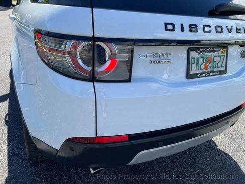 Used 2015 Land Rover Discovery Sport HSE Luxury image 21