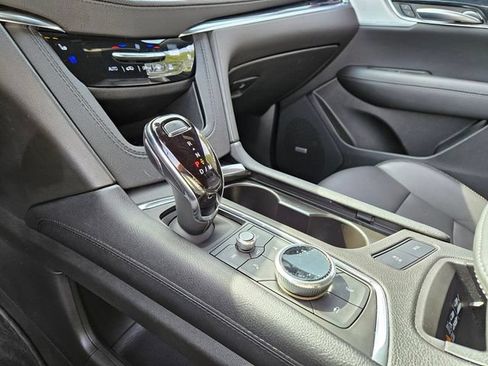 Used 2024 Cadillac XT5 Premium Luxury AWD/4WD image 24