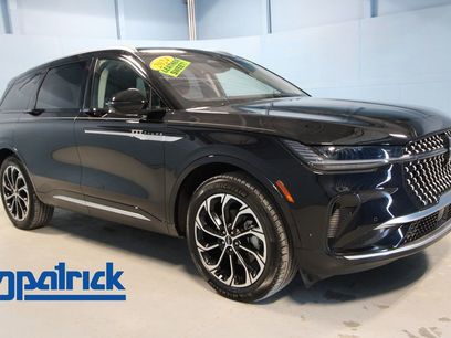 Used 2024 Lincoln Nautilus Reserve