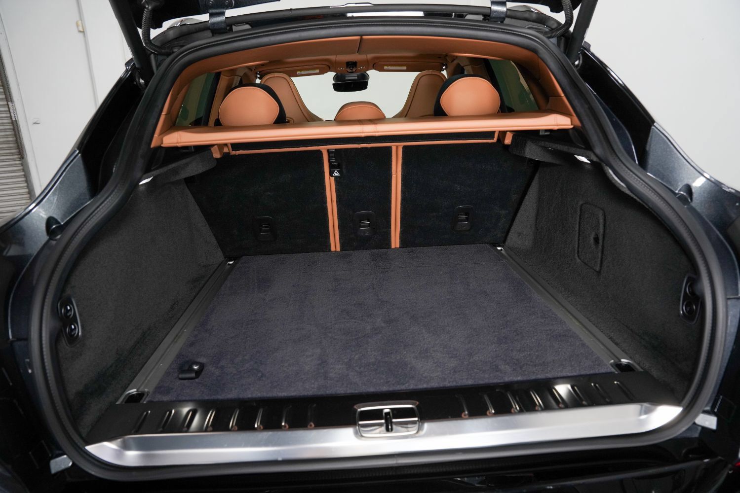Used 2023 Aston Martin DBX 707 AWD/4WD image 56