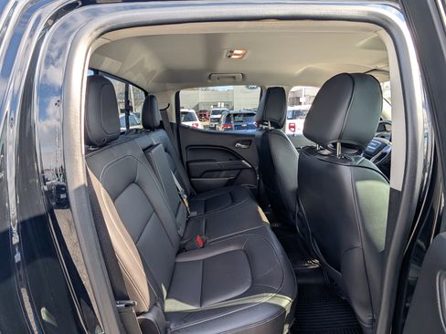 Used 2016 GMC Canyon SLT w/ Driver Alert Package image 11