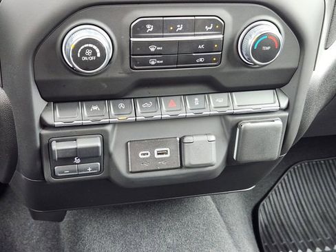 Used 2025 Chevrolet Silverado 1500 Custom RWD image 19