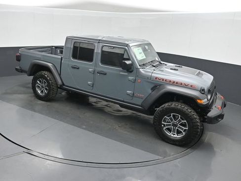 New 2026 Jeep Gladiator Mojave AWD/4WD image 28