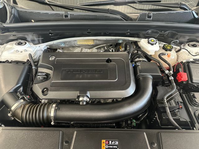 Certified 2023 Buick Envision Essence w/ Sport Touring Package AWD/4WD image 33