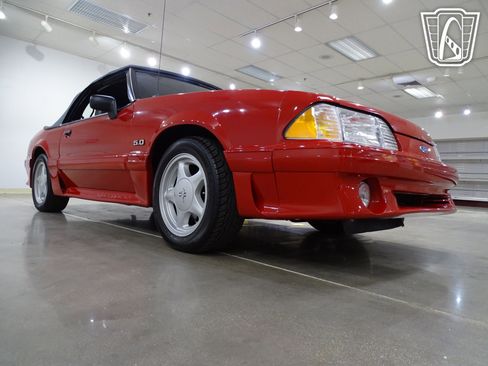 Used 1989 Ford Mustang GT image 22