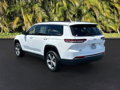 New 2026 Jeep Grand Cherokee L Limited RWD image 3