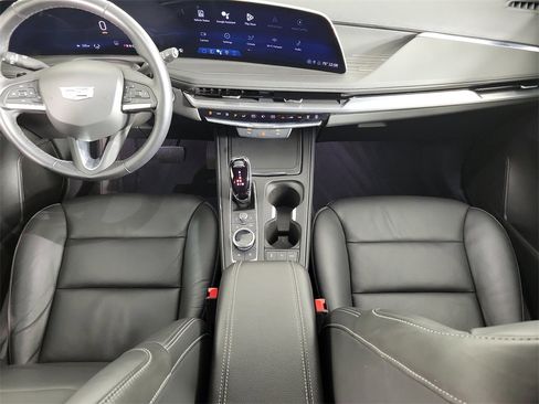 Certified 2025 Cadillac XT4 Premium Luxury image 15