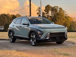Used 2025 Hyundai Kona SEL video 1