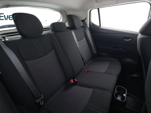 Used 2025 Nissan Leaf SV Plus FWD image 5