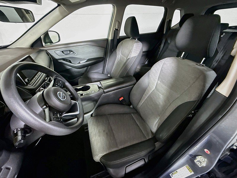 Used 2021 Nissan Rogue S FWD image 11