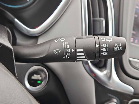 Used 2020 Chevrolet Equinox LT w/ LPO, Floor Liner Package image 25