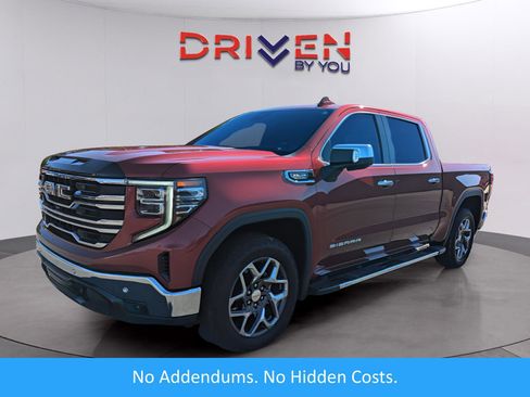 Used 2022 GMC Sierra 1500 SLT w/ SLT Premium Plus Package image 1