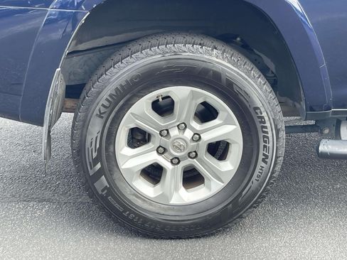 Used 2019 Toyota 4Runner SR5 Premium AWD/4WD image 7