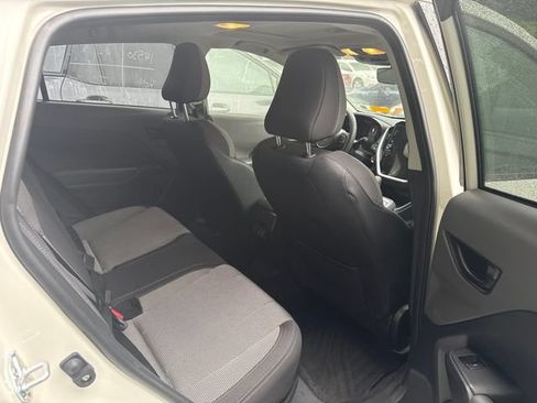Used 2024 Subaru Crosstrek 2.0i Premium AWD/4WD image 15