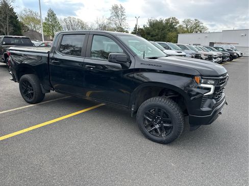 Used 2022 Chevrolet Silverado 1500 RST w/ Rally Edition image 2