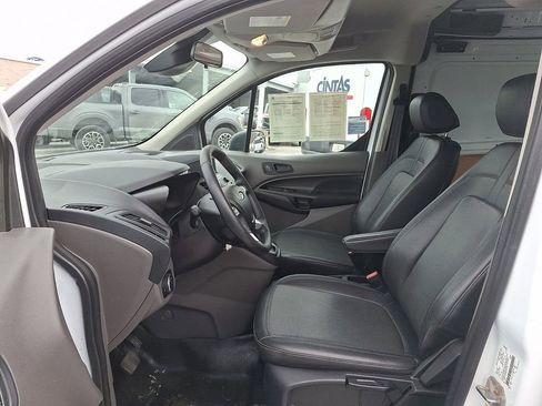 Used 2019 Ford Transit Connect XL image 11