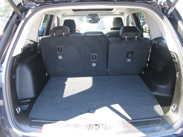 Used 2023 Jeep Grand Cherokee Limited AWD/4WD image 6